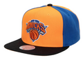 New York Knicks NBA On The Block Mitchell & Ness Snapback Hat